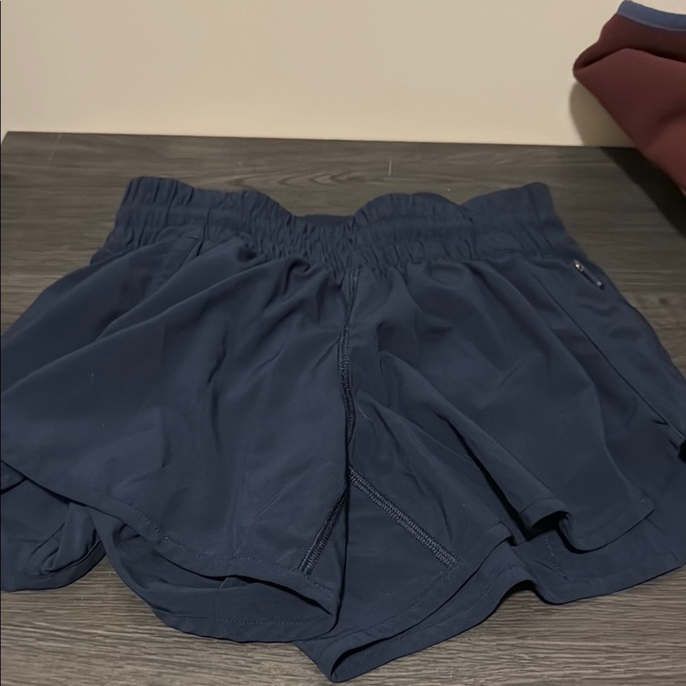 Lululemon Track That High-Rise Short Navy 3” Size 4